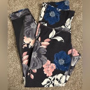 Go-Dry Floral Leggings